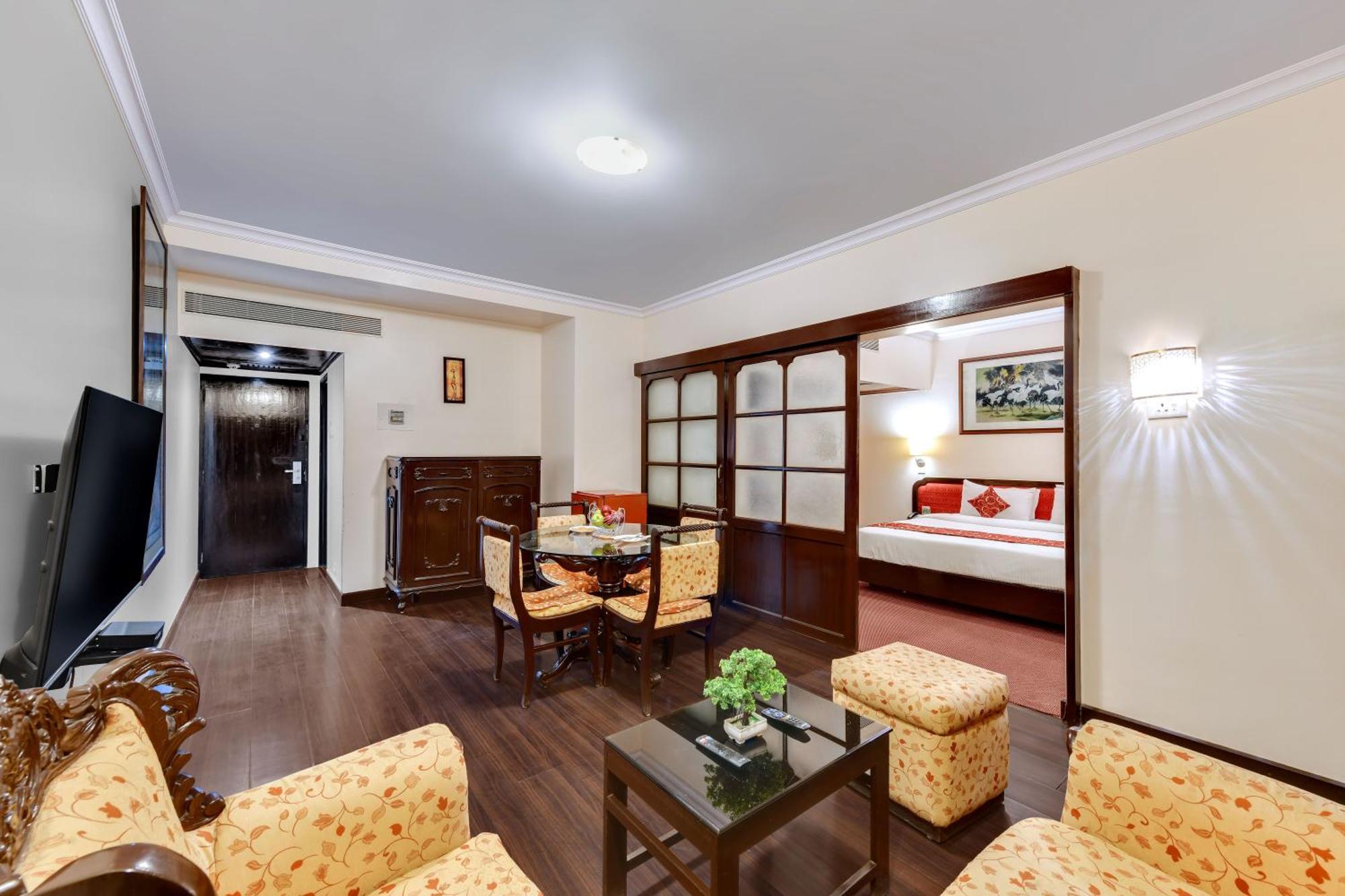 Quality Inn Regency, Nashik Exterior photo