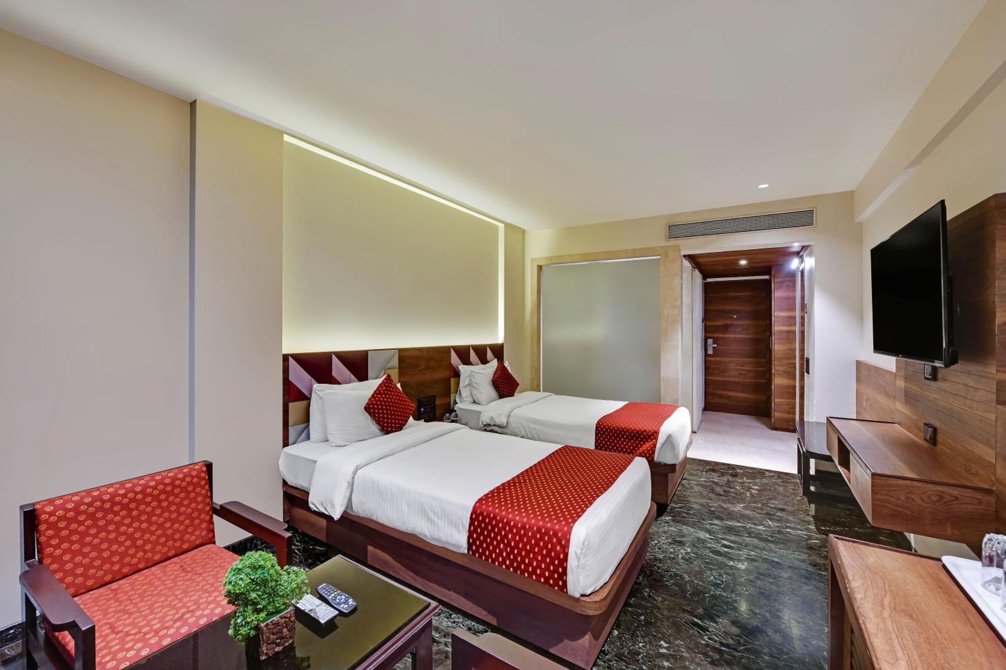 Quality Inn Regency, Nashik Exterior photo