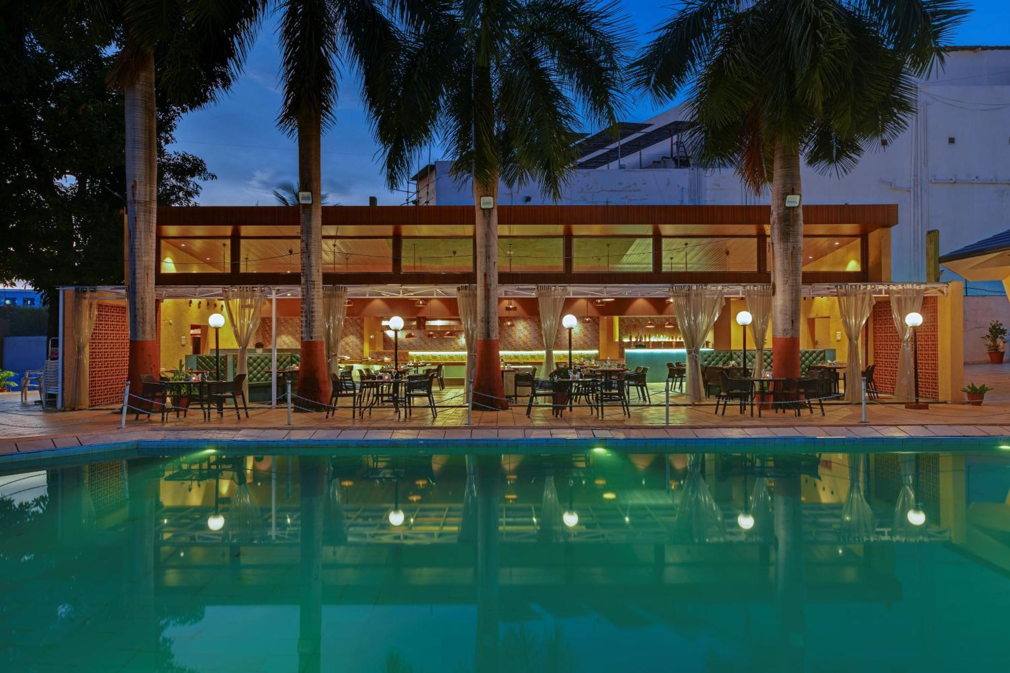 Quality Inn Regency, Nashik Exterior photo