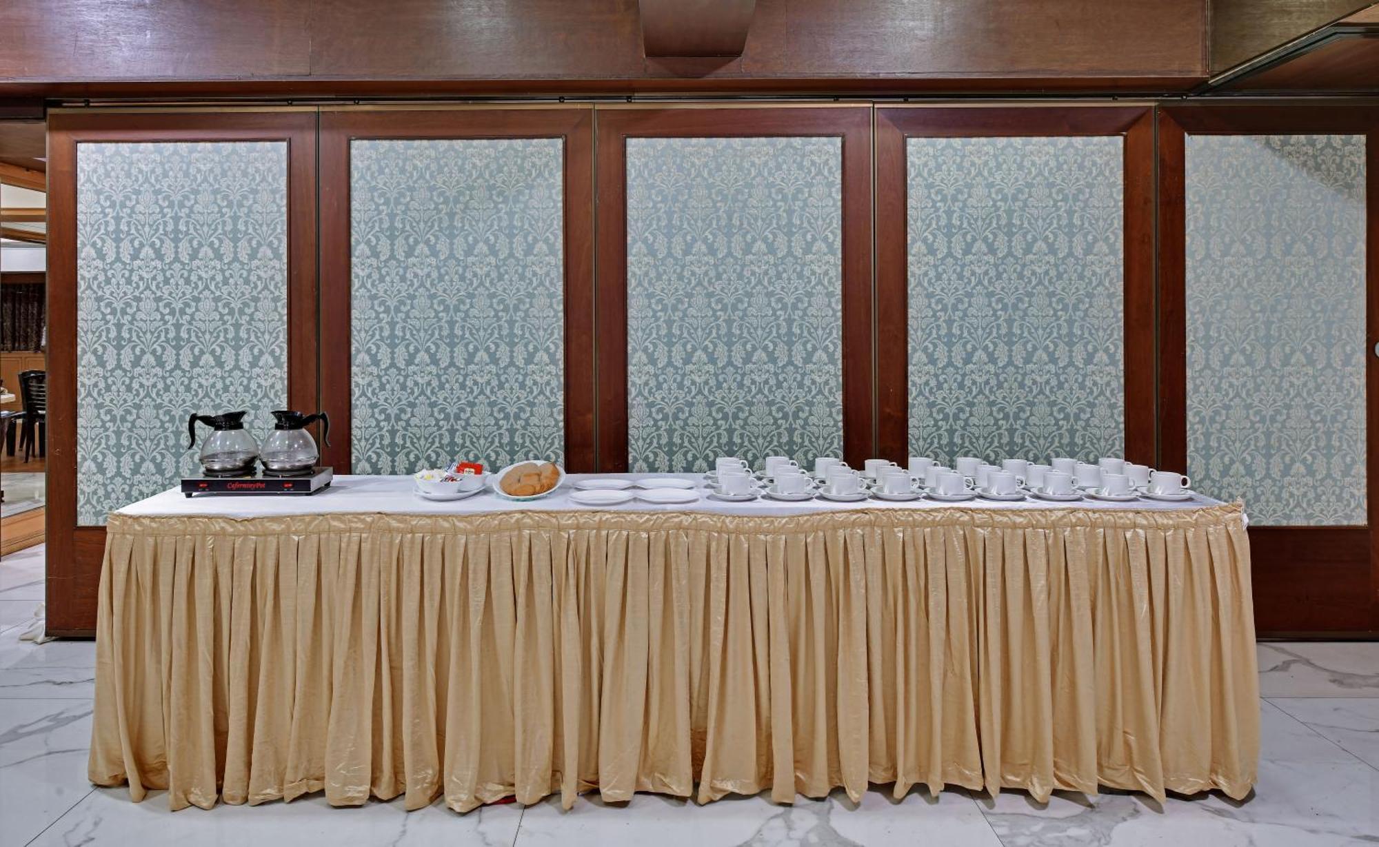 Quality Inn Regency, Nashik Exterior photo